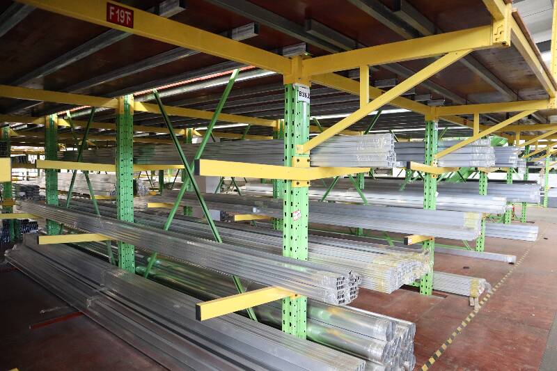 懸臂閣樓平臺貨架